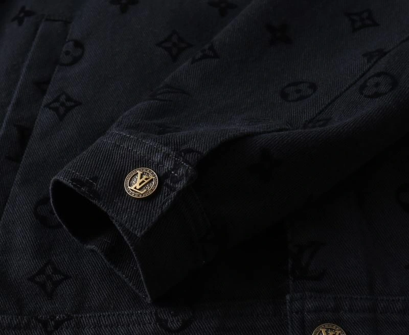 Louis Vuitton Outwear MultiPurpose 136621