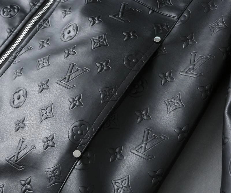 OnTrend Louis Vuitton Outwear 136619