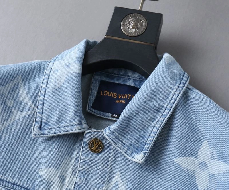 Louis Vuitton Outwear SoftTouch 136616