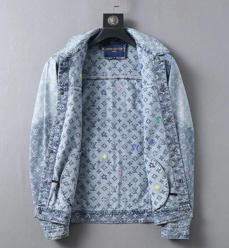 Casual Louis Vuitton Outwear 136613