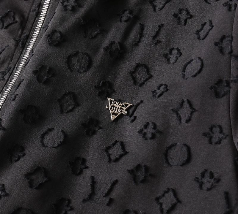 Louis Vuitton Outwear Functional 136609