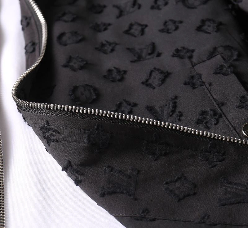 Louis Vuitton Outwear Functional 136609