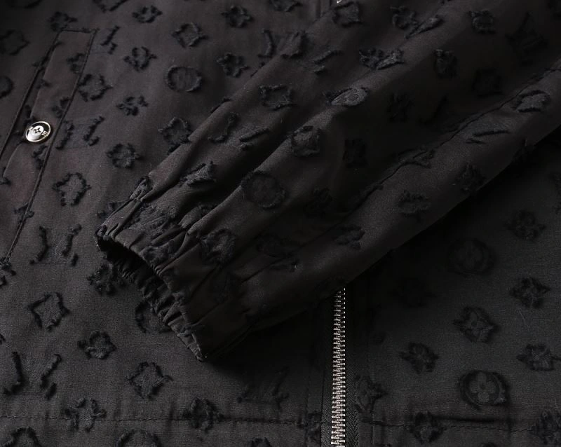 Louis Vuitton Outwear Functional 136609