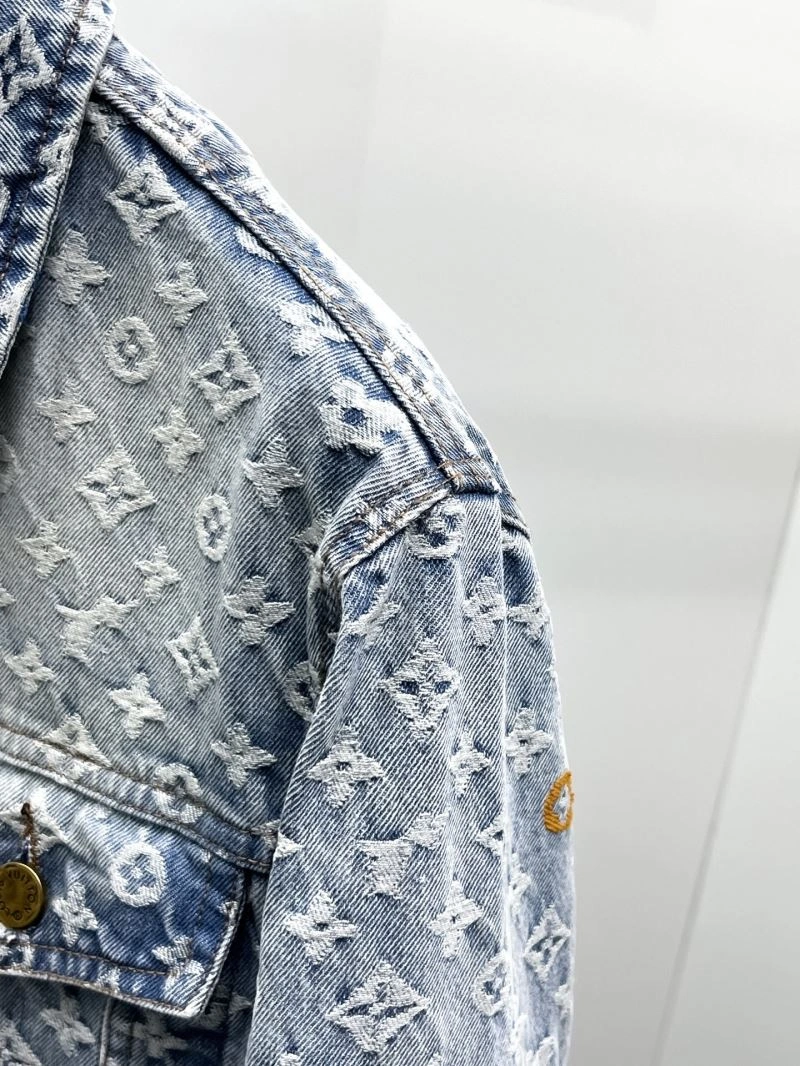 Louis Vuitton Outwear Reliable 136614
