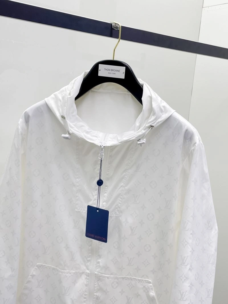 Trendsetting Louis Vuitton Outwear 136610