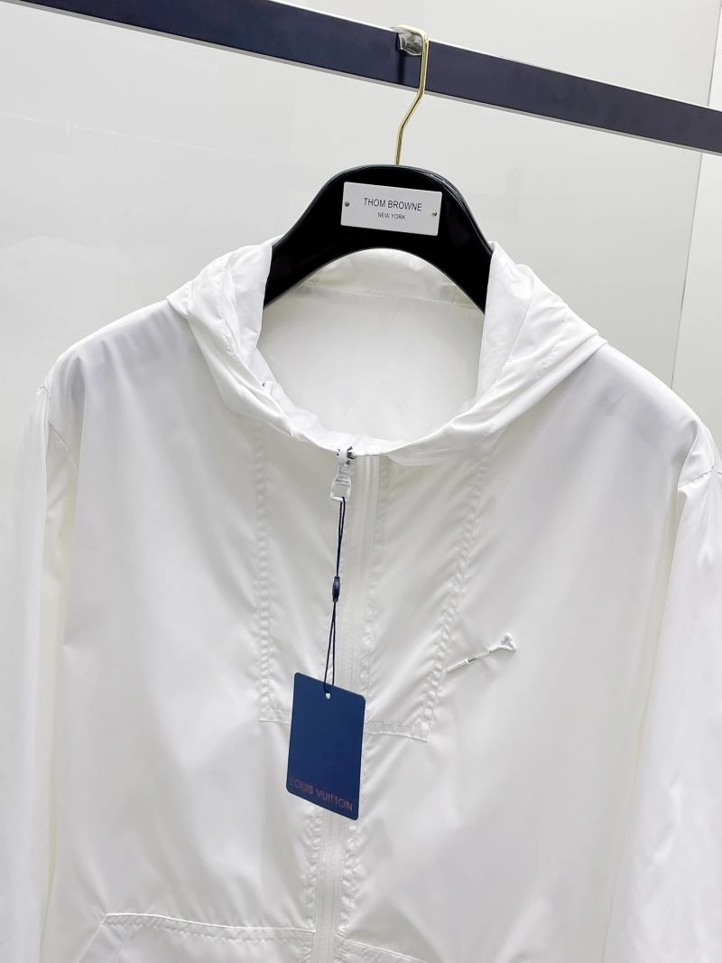 Trendsetting Louis Vuitton Outwear 136610