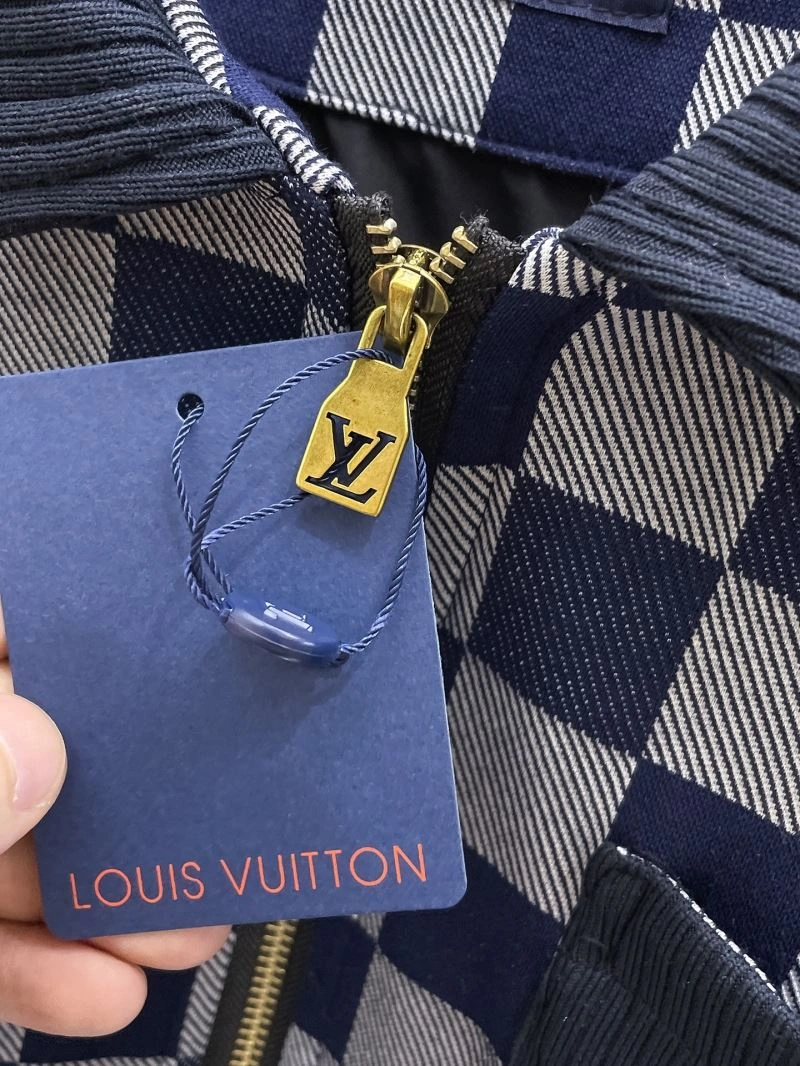 Popular Louis Vuitton Outwear 136612