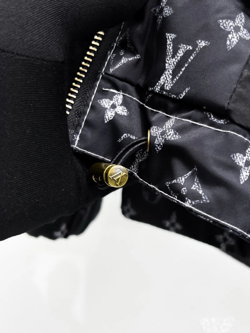 Louis Vuitton Outwear Snug 136604