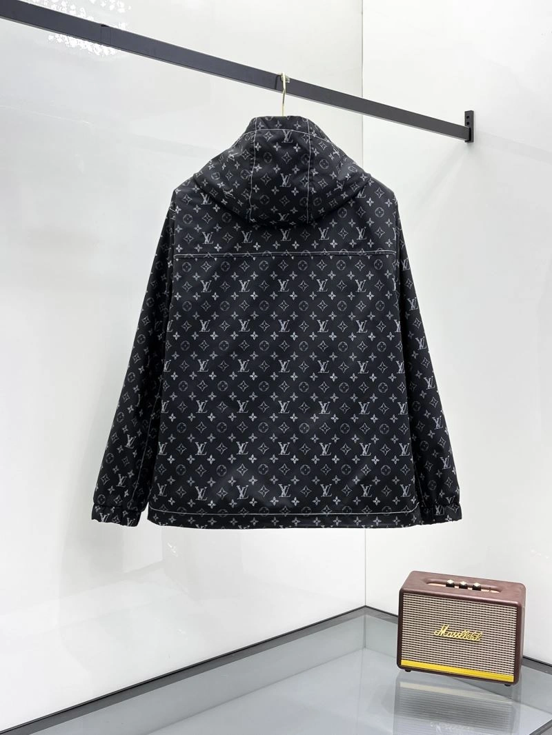Louis Vuitton Outwear Snug 136604
