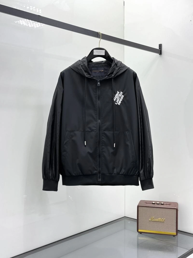 Functional Louis Vuitton Outwear 136597