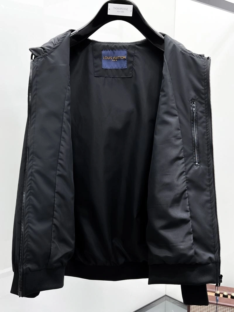 Functional Louis Vuitton Outwear 136597