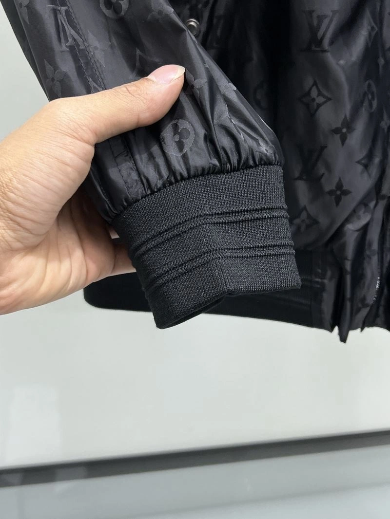 SoftTouch Louis Vuitton Outwear 136600