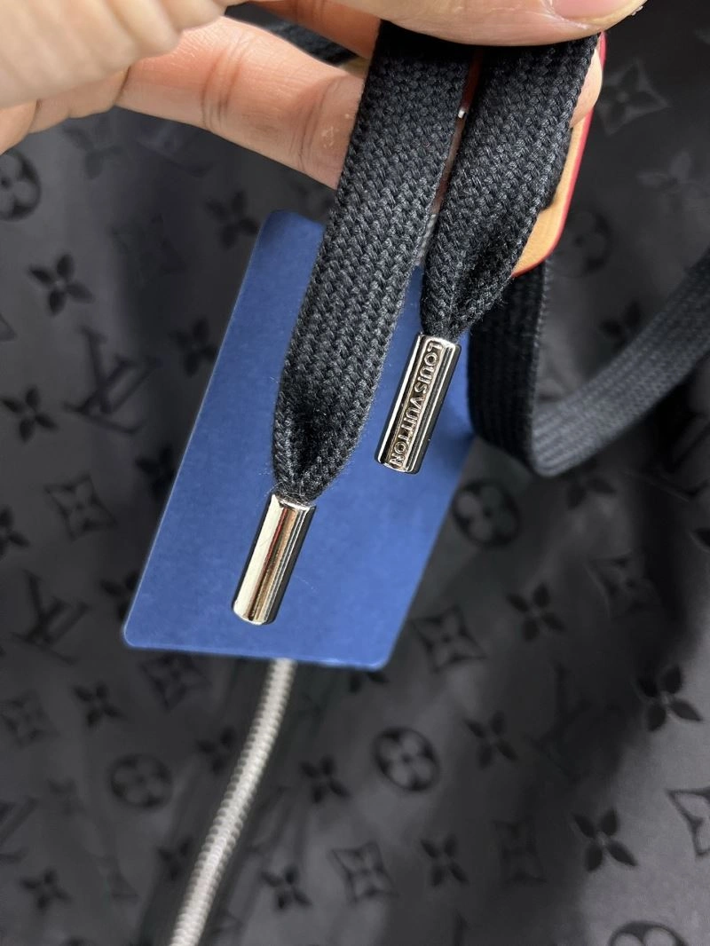Louis Vuitton Outwear WeatherProof 136595