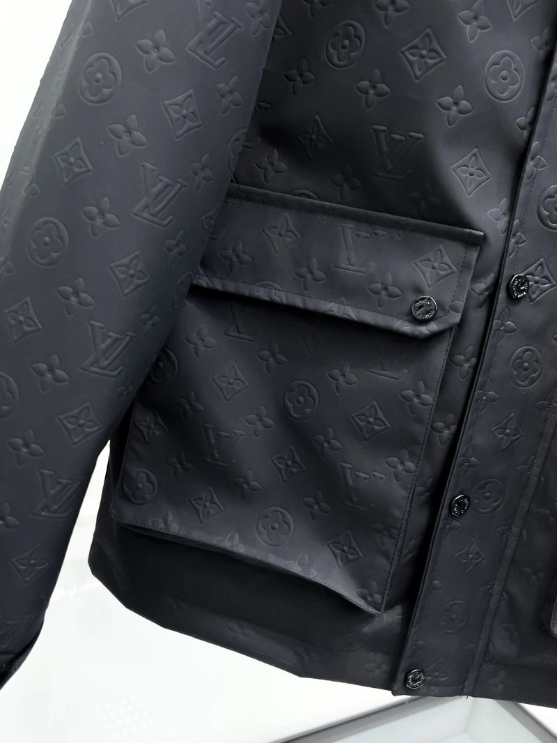 Louis Vuitton Outwear Thermal 136672