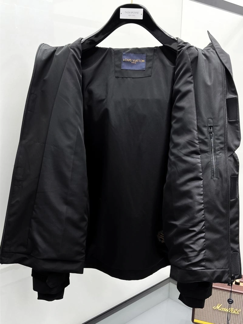 Louis Vuitton Outwear SmartChoice 136593