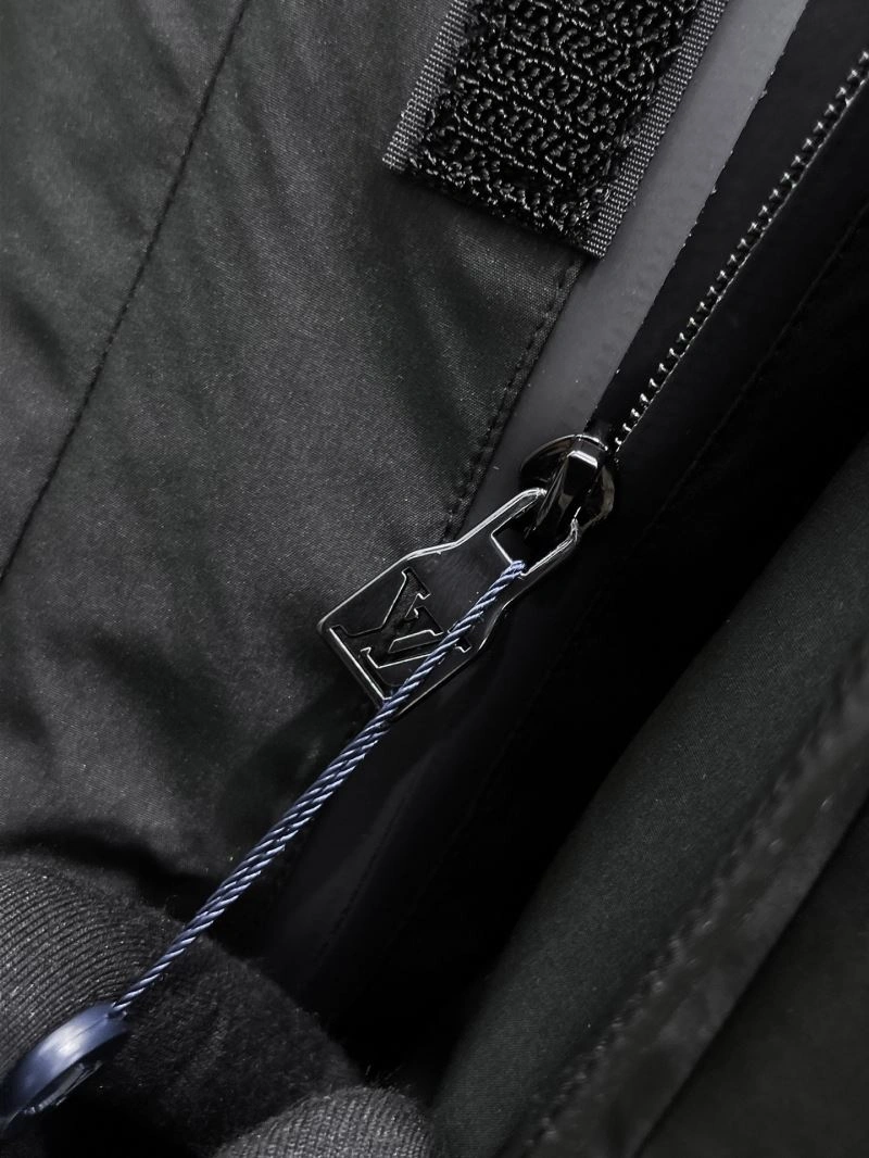 Louis Vuitton Outwear SmartChoice 136593