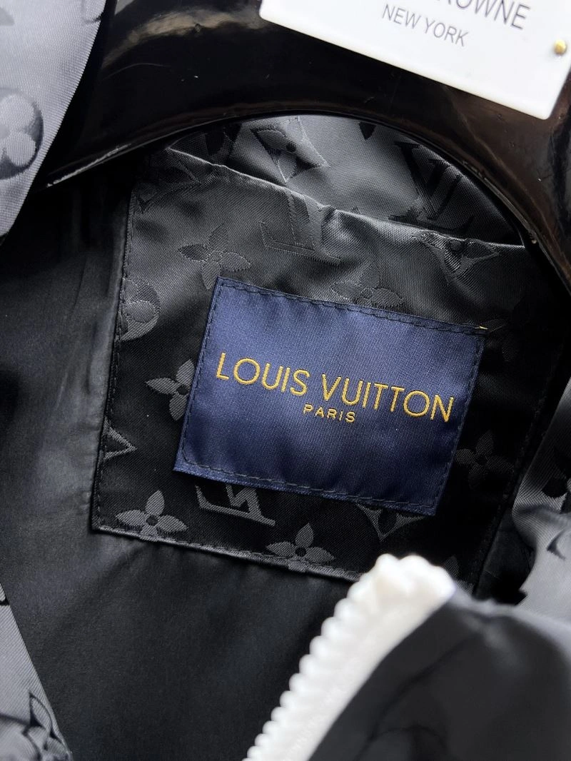 Louis Vuitton Outwear HighPerformance 136591