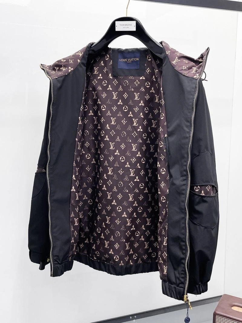 Louis Vuitton Outwear WeatherProof 136588