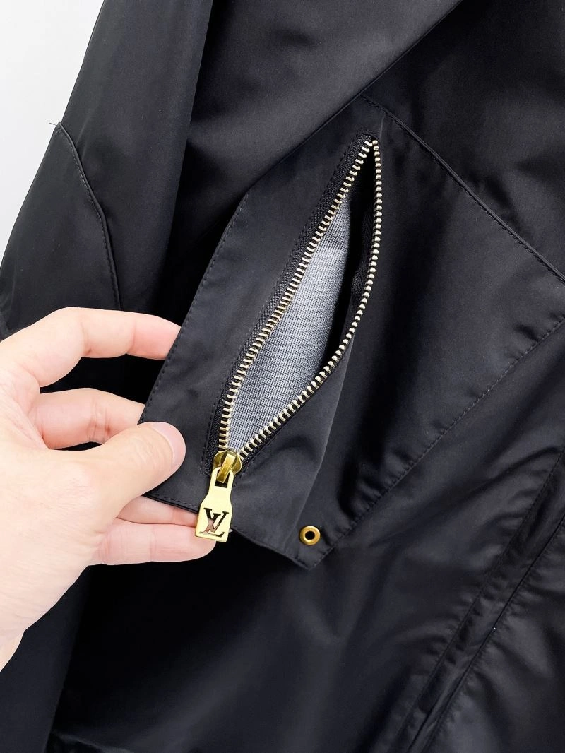 Louis Vuitton Outwear WeatherProof 136588