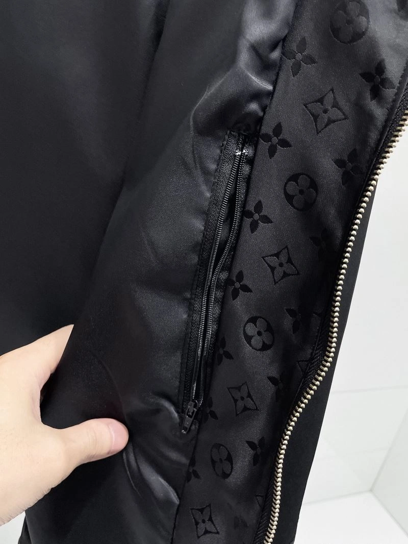 Louis Vuitton Outwear AllSeason 136587