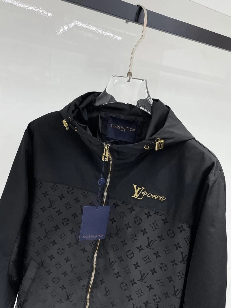 Louis Vuitton Outwear AllSeason 136587