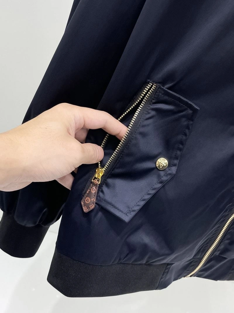 HighPerformance Louis Vuitton Outwear 136590