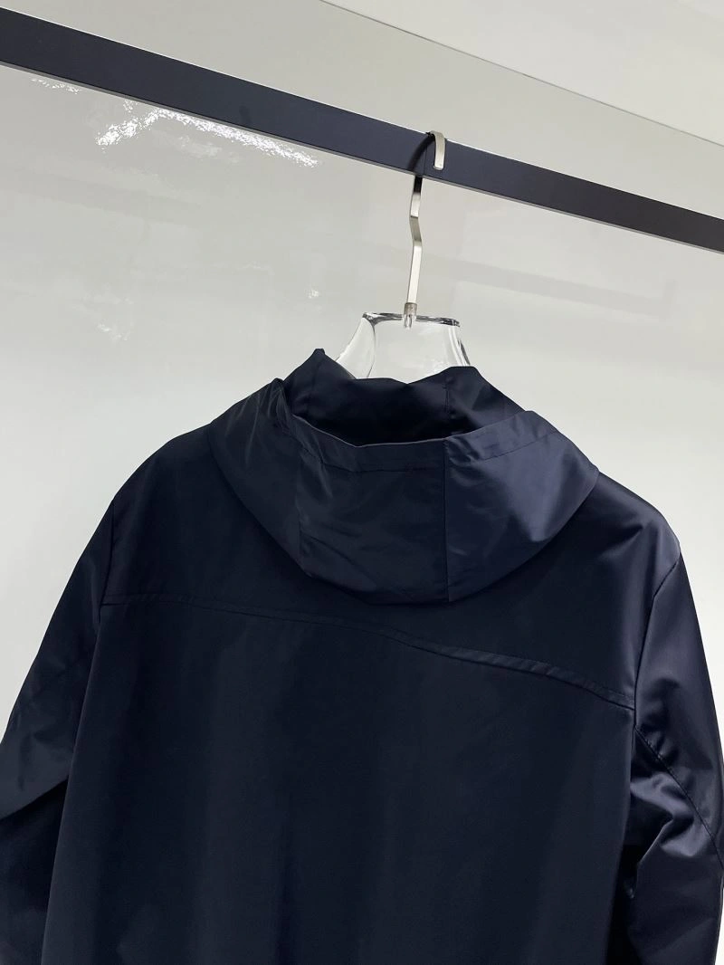 HighPerformance Louis Vuitton Outwear 136590