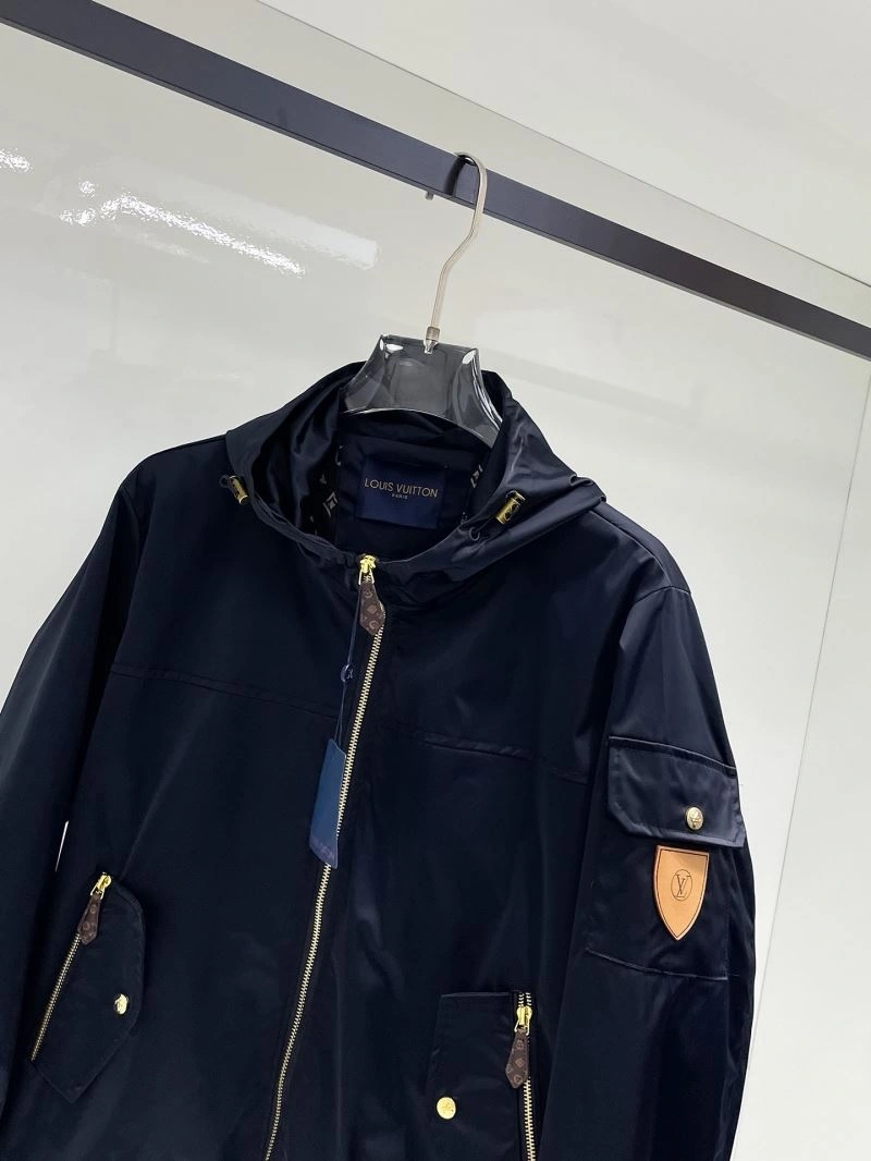 HighPerformance Louis Vuitton Outwear 136590