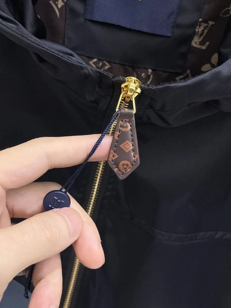 HighPerformance Louis Vuitton Outwear 136590