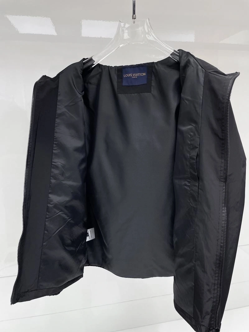 Louis Vuitton Outwear SoftTouch 136594
