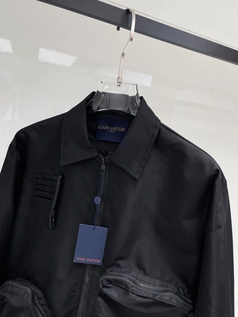 Louis Vuitton Outwear SportInspired 136580