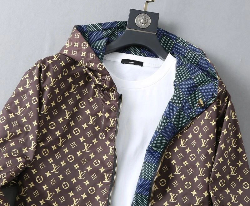 Louis Vuitton Outwear Cozy 136571