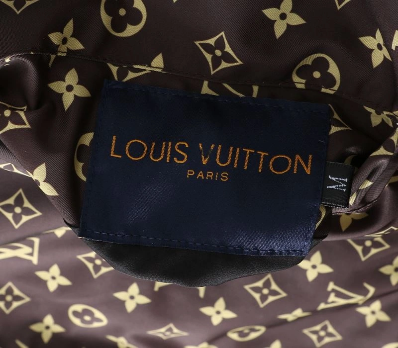 Louis Vuitton Outwear Cozy 136571