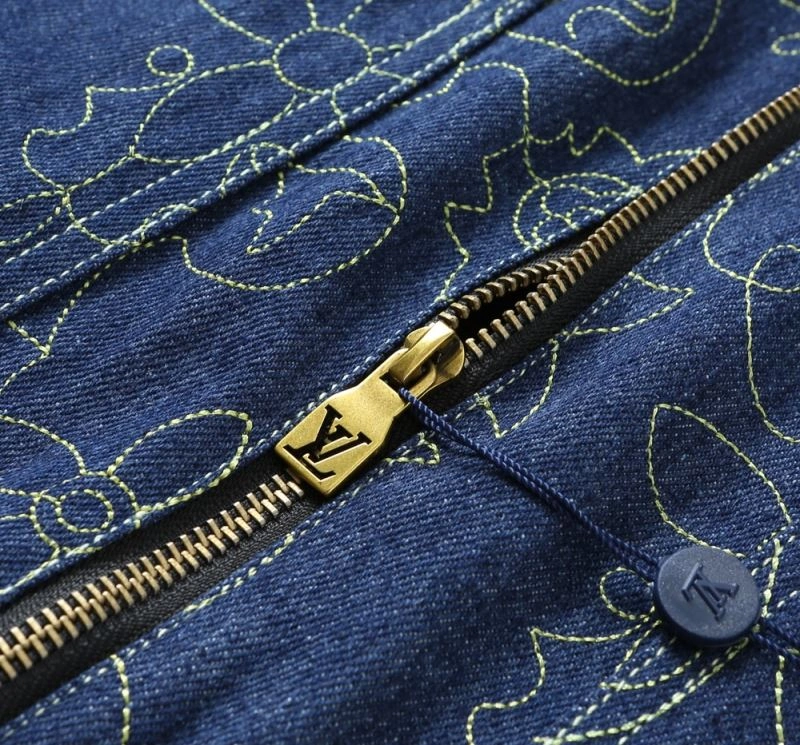Louis Vuitton Outwear Comfortable 136570
