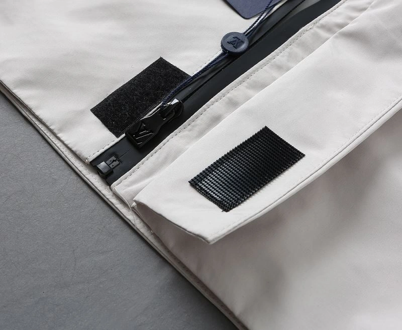 Sustainable Louis Vuitton Outwear 136564