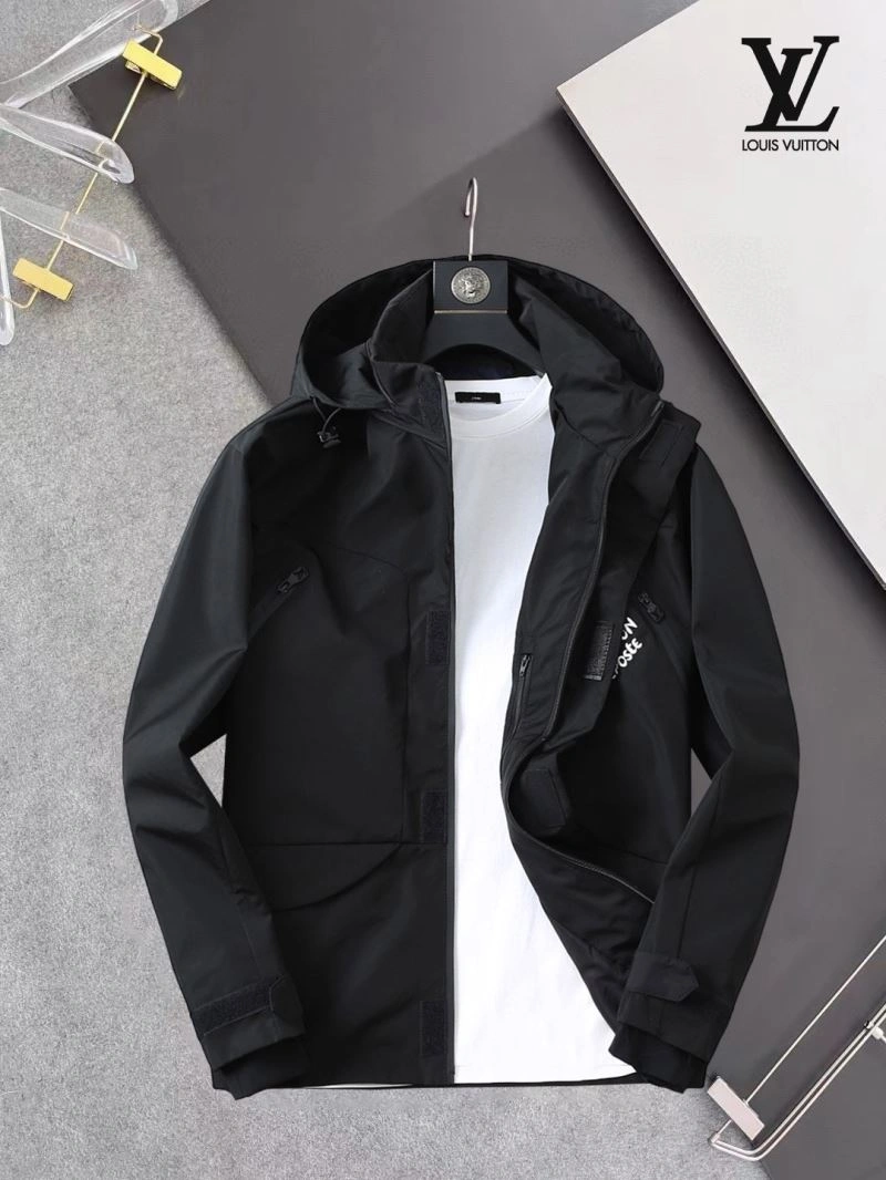 OdorResistant Louis Vuitton Outwear 136565