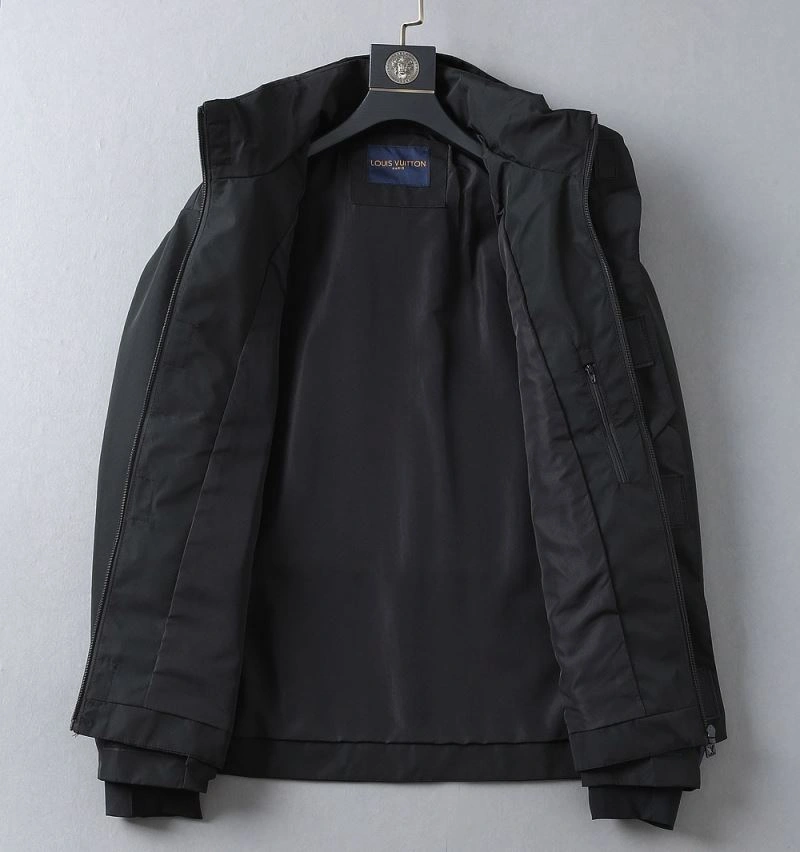 OdorResistant Louis Vuitton Outwear 136565