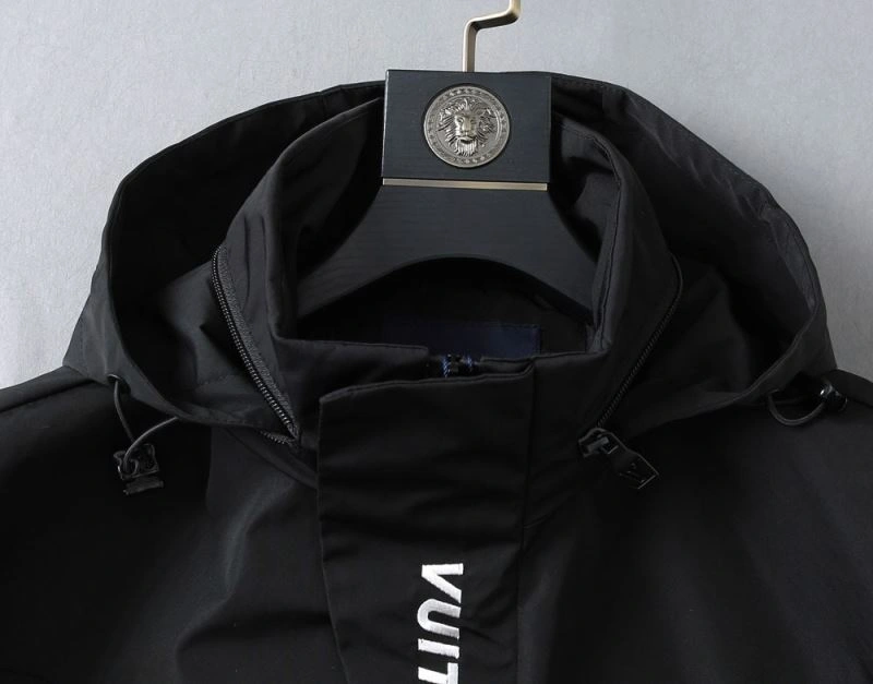 OdorResistant Louis Vuitton Outwear 136565