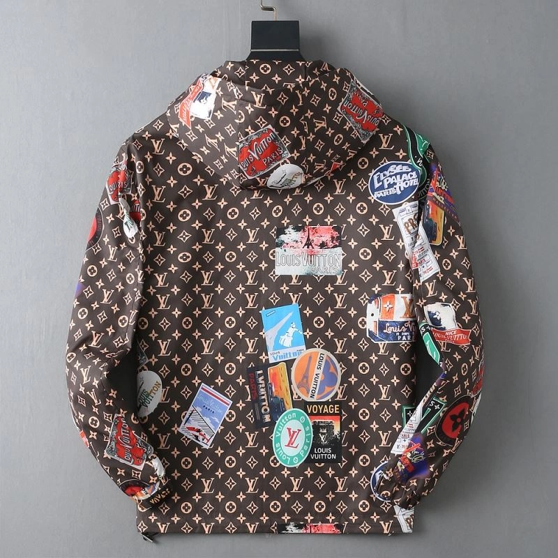 Louis Vuitton Outwear Compact 136562