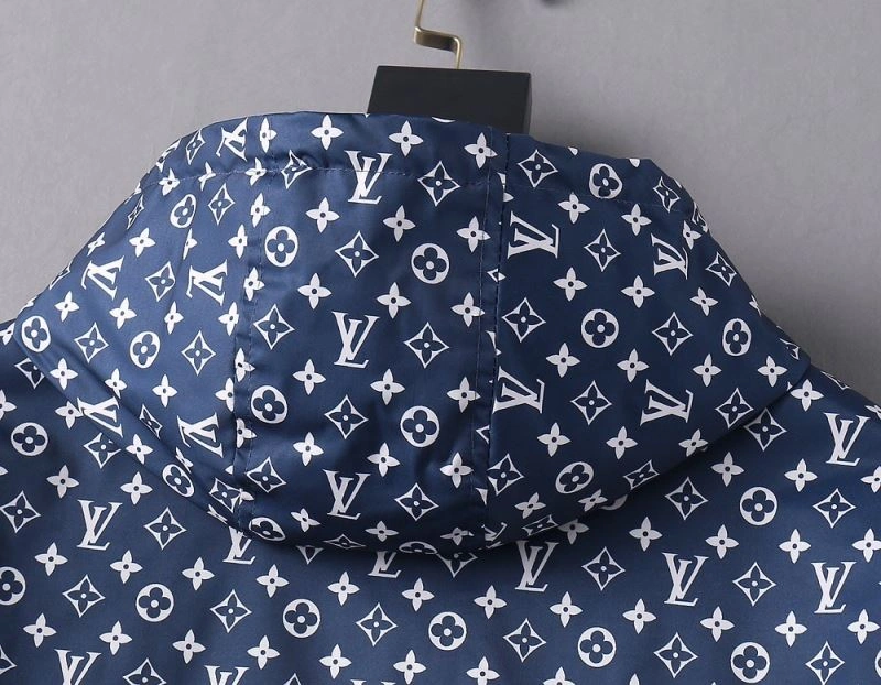 HighPerformance Louis Vuitton Outwear 136558