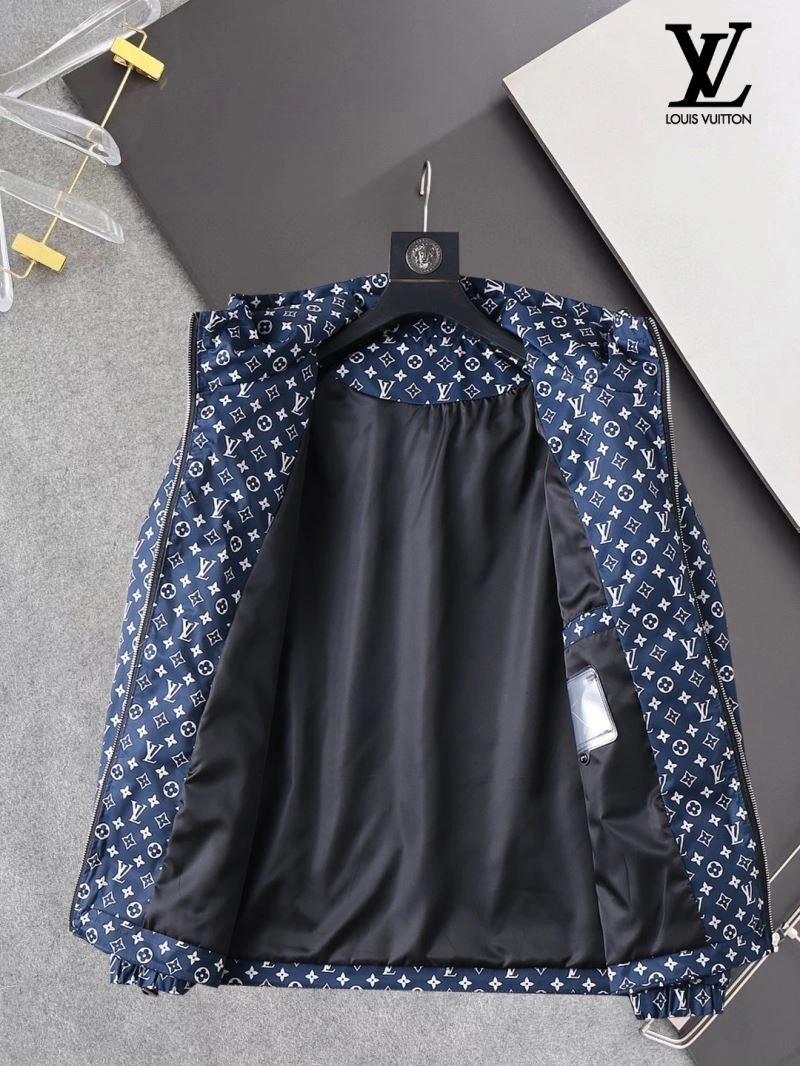 HighPerformance Louis Vuitton Outwear 136558