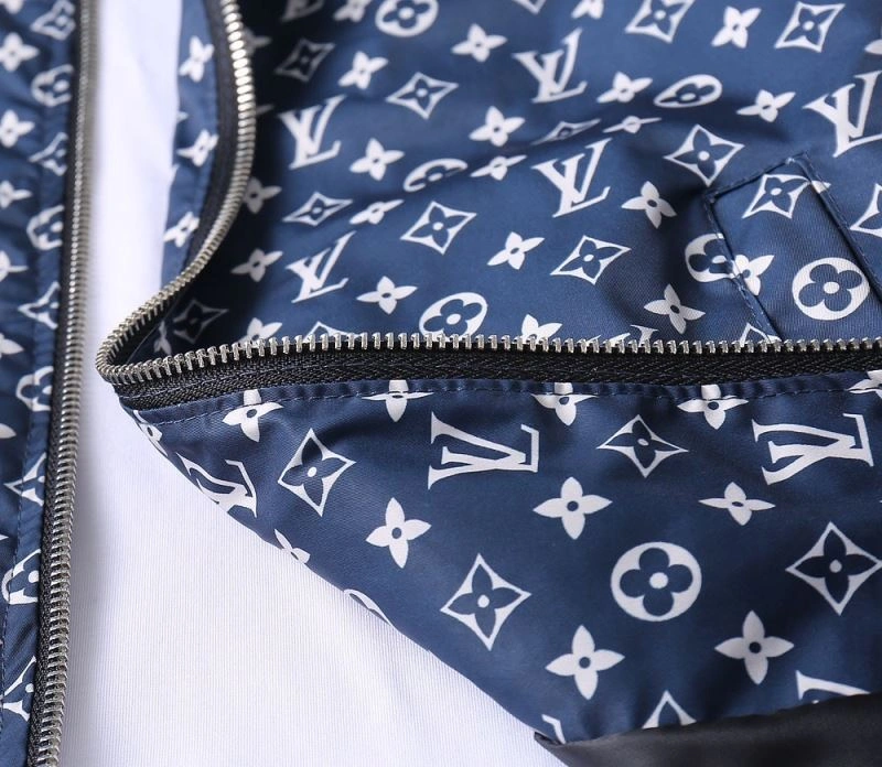 HighPerformance Louis Vuitton Outwear 136558