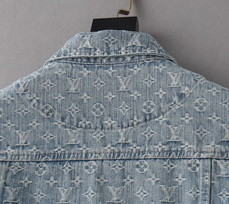 WrinkleFree Louis Vuitton Outwear 136560