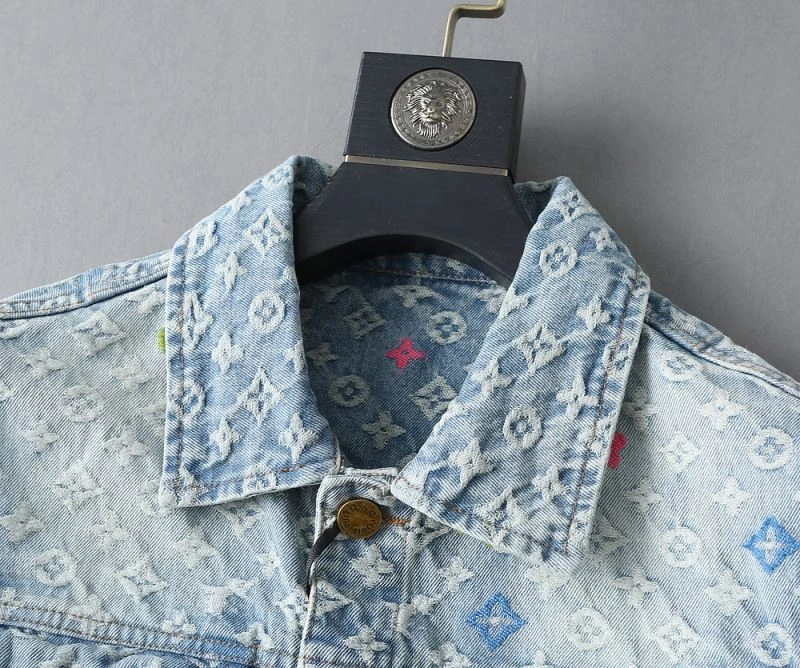 Original Louis Vuitton Outwear 136554