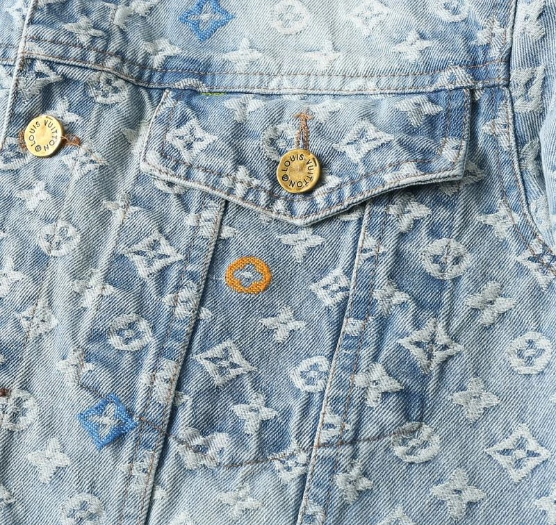 Original Louis Vuitton Outwear 136554