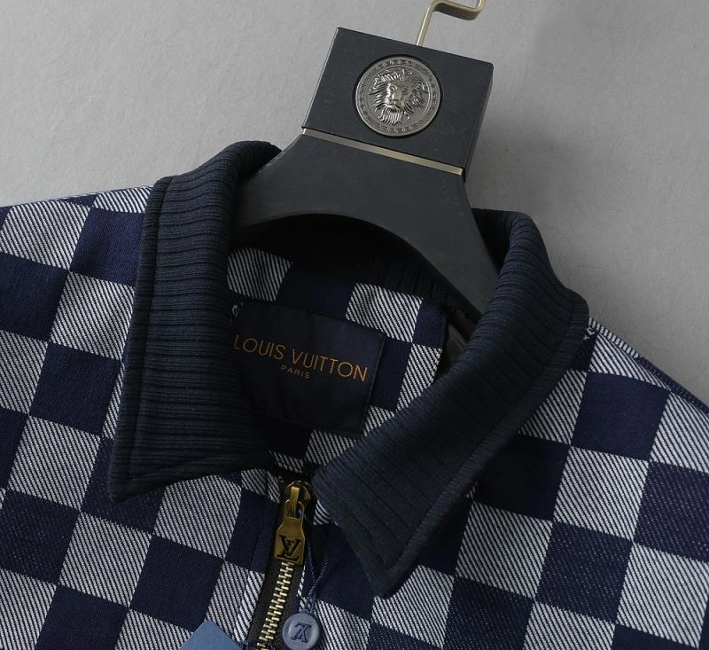 FreshLook Louis Vuitton Outwear 136557