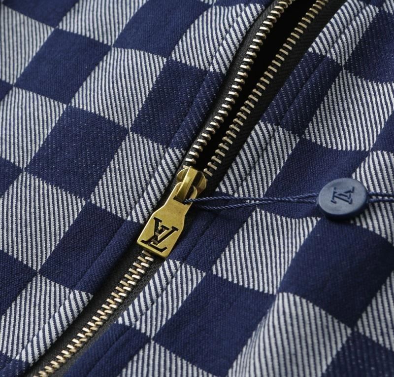 FreshLook Louis Vuitton Outwear 136557