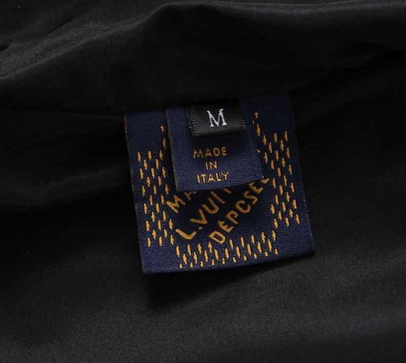 Resilient Louis Vuitton Outwear 136561