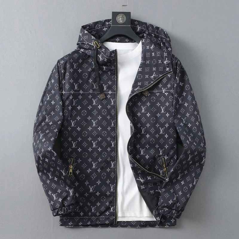 Resilient Louis Vuitton Outwear 136561
