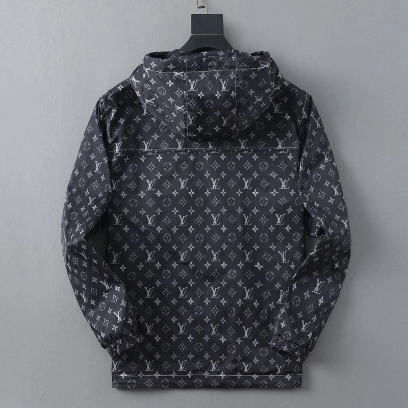 Resilient Louis Vuitton Outwear 136561